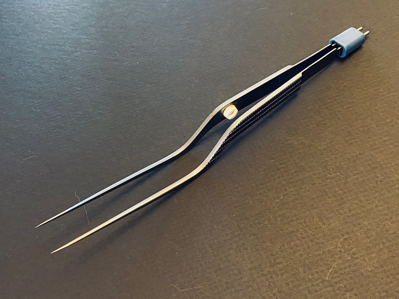 Codman 80-1558 MALIS Titanium Bayonet Bipolar Forceps, STR, Fine