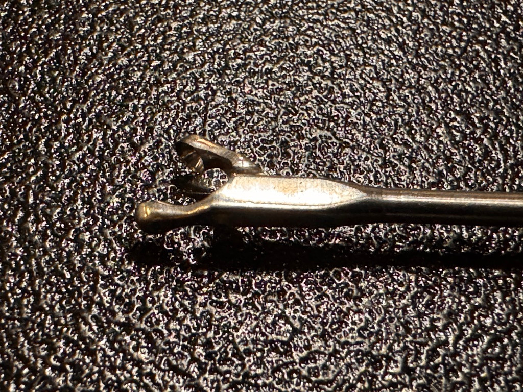 Jaw photo of Pilling 50-6461 Jako-Kleinsasser Micro-Laryngeal Cup Forceps, ANG Righ