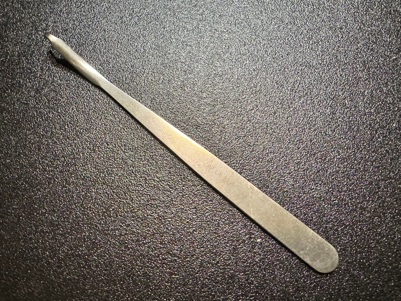 Synthes 399.18 Small Hohmann Retractor, 6mm X 160mm For Sale