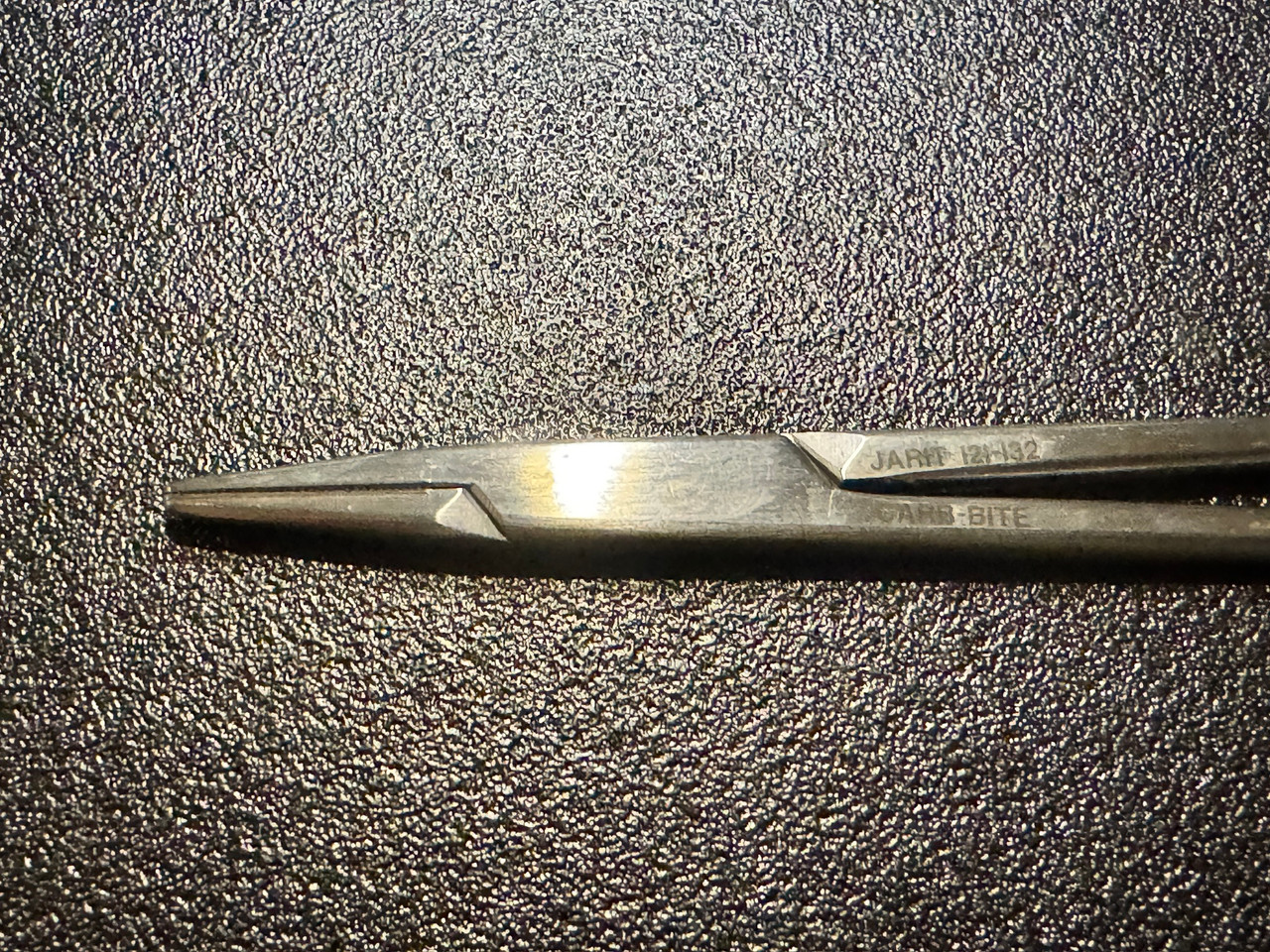 Jaw photo of Jarit 121-132 Crile-Wood Needle Holder, Carb-Bite, 8"