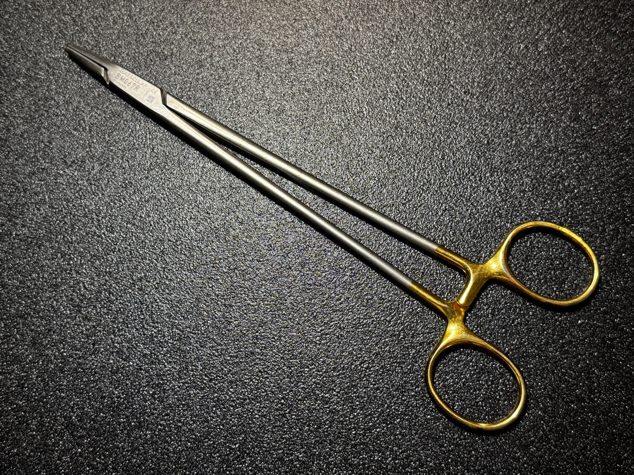 Handle photo of Aesculap BM067R Mayo-Hegar Needle Holder, TC, 8"