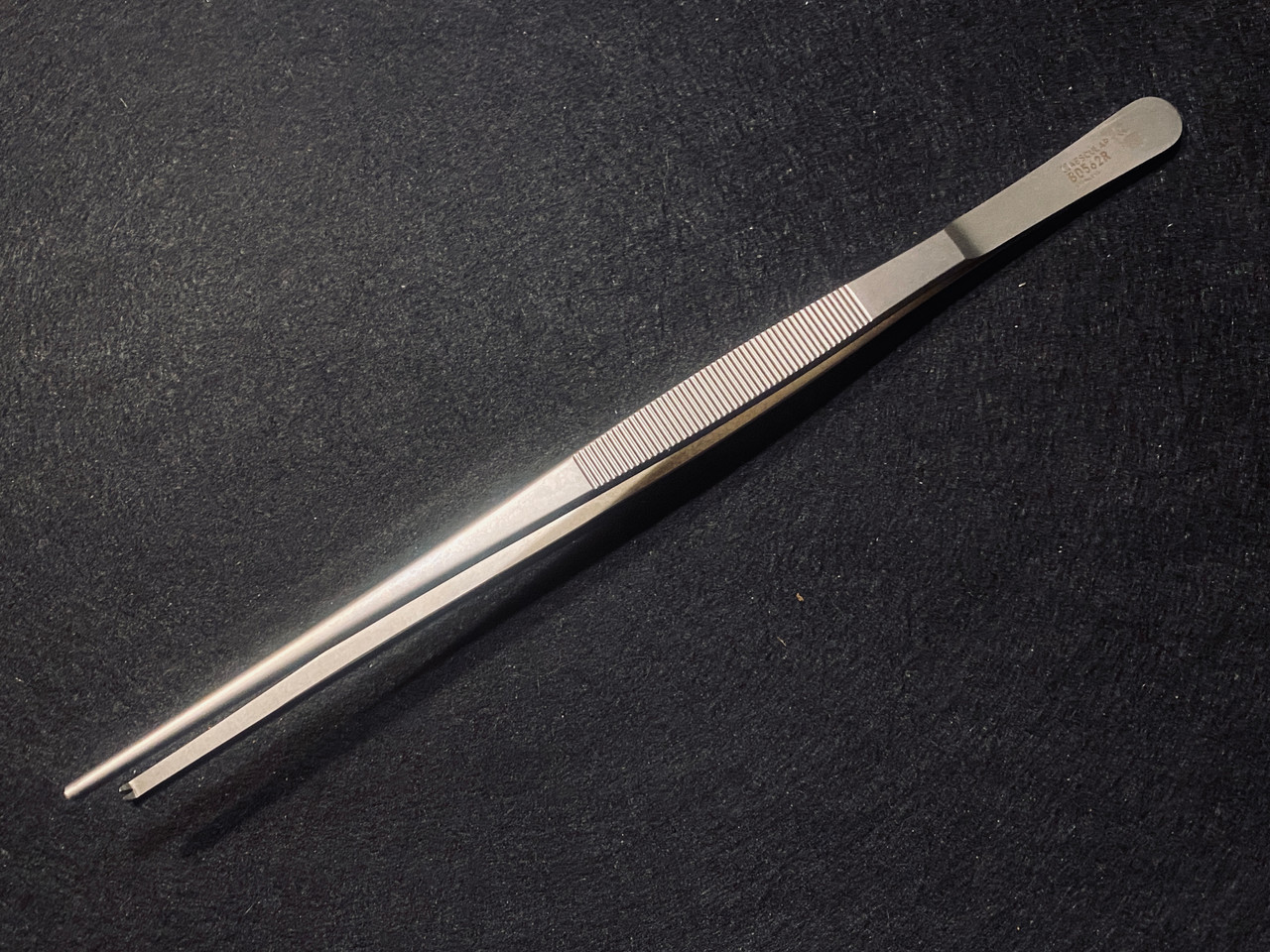 Aesculap BD562R Tissue Forceps, 9.75