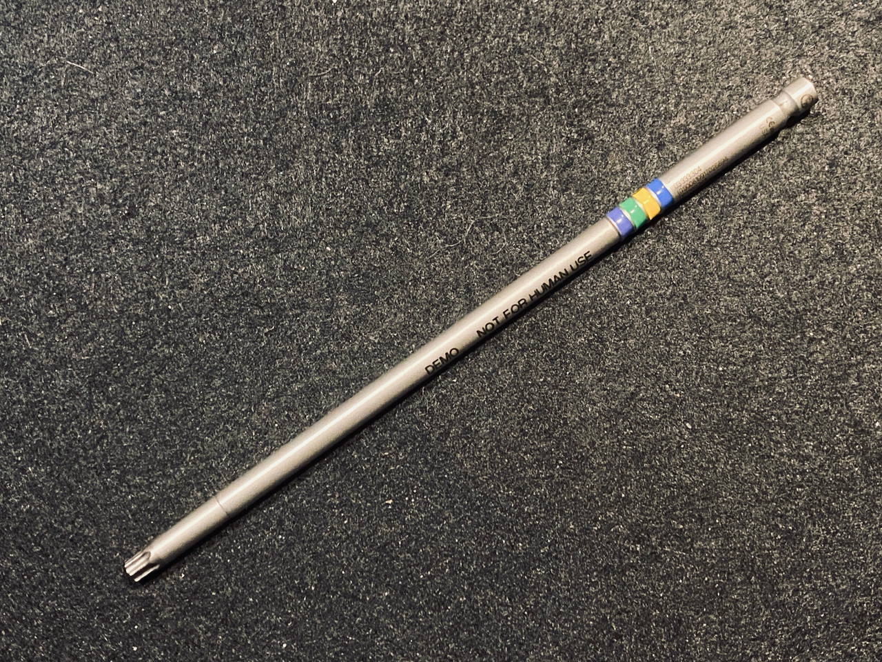 Synthes 03.333.304 T15 Cannulated Screwdriver Shaft, Stardrive For