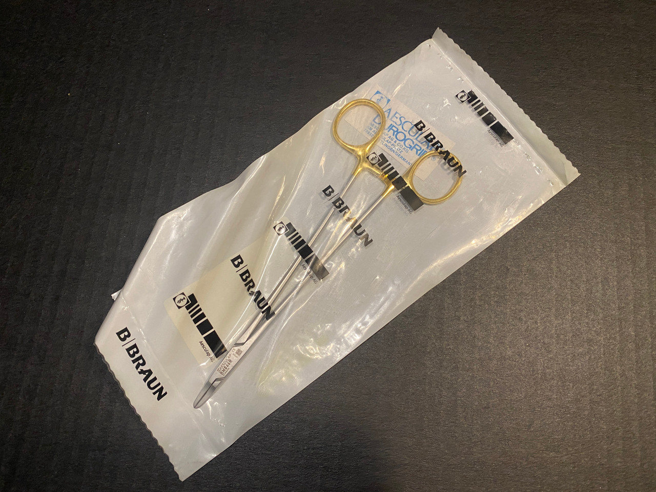 Aesculap BM046R Durogrip TC Ryder Needle Holder, 7.75