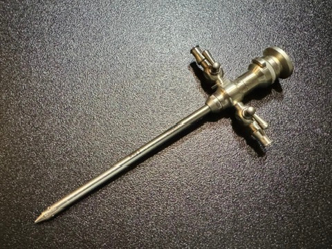 Photo of Stryker 747-031-550 Rotating Arthroscopic Cannula and Obturator, 5.8mm