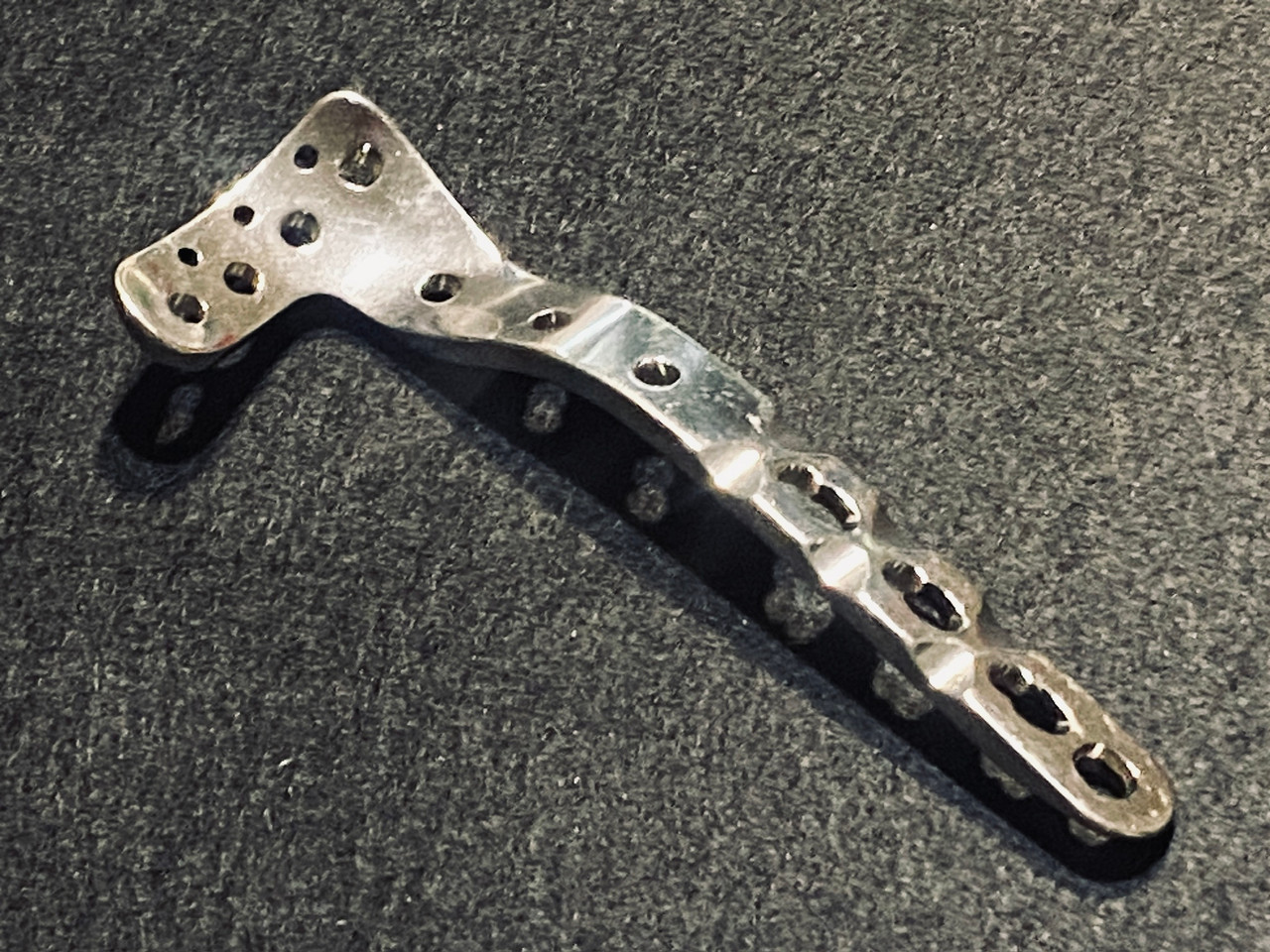 Back photo of Synthes 239.937 LCP Proximal Tibia Plate, 6 Hole, Left