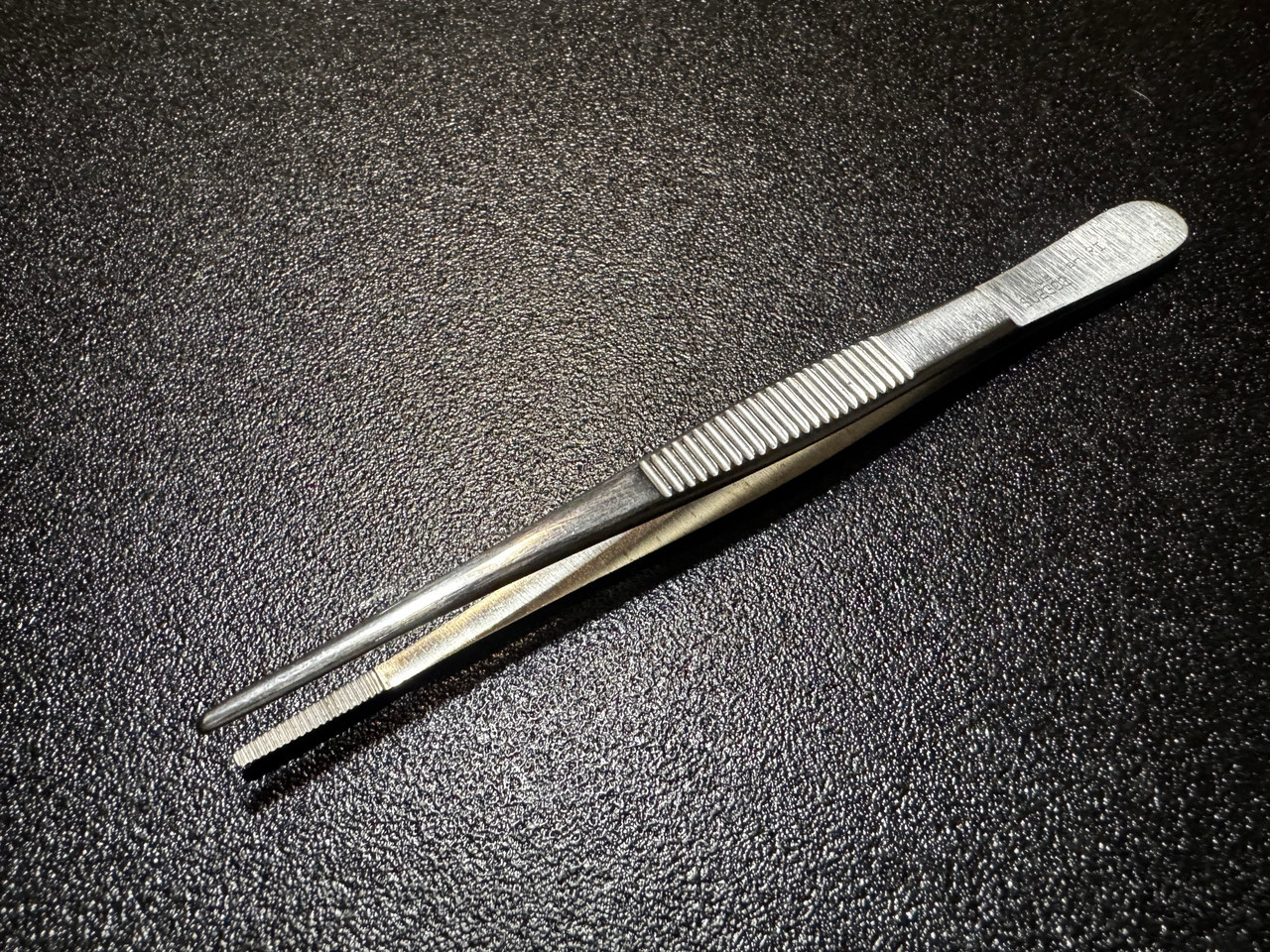 Photo of V. Mueller SU2302 Dressing Forceps, 5.5"