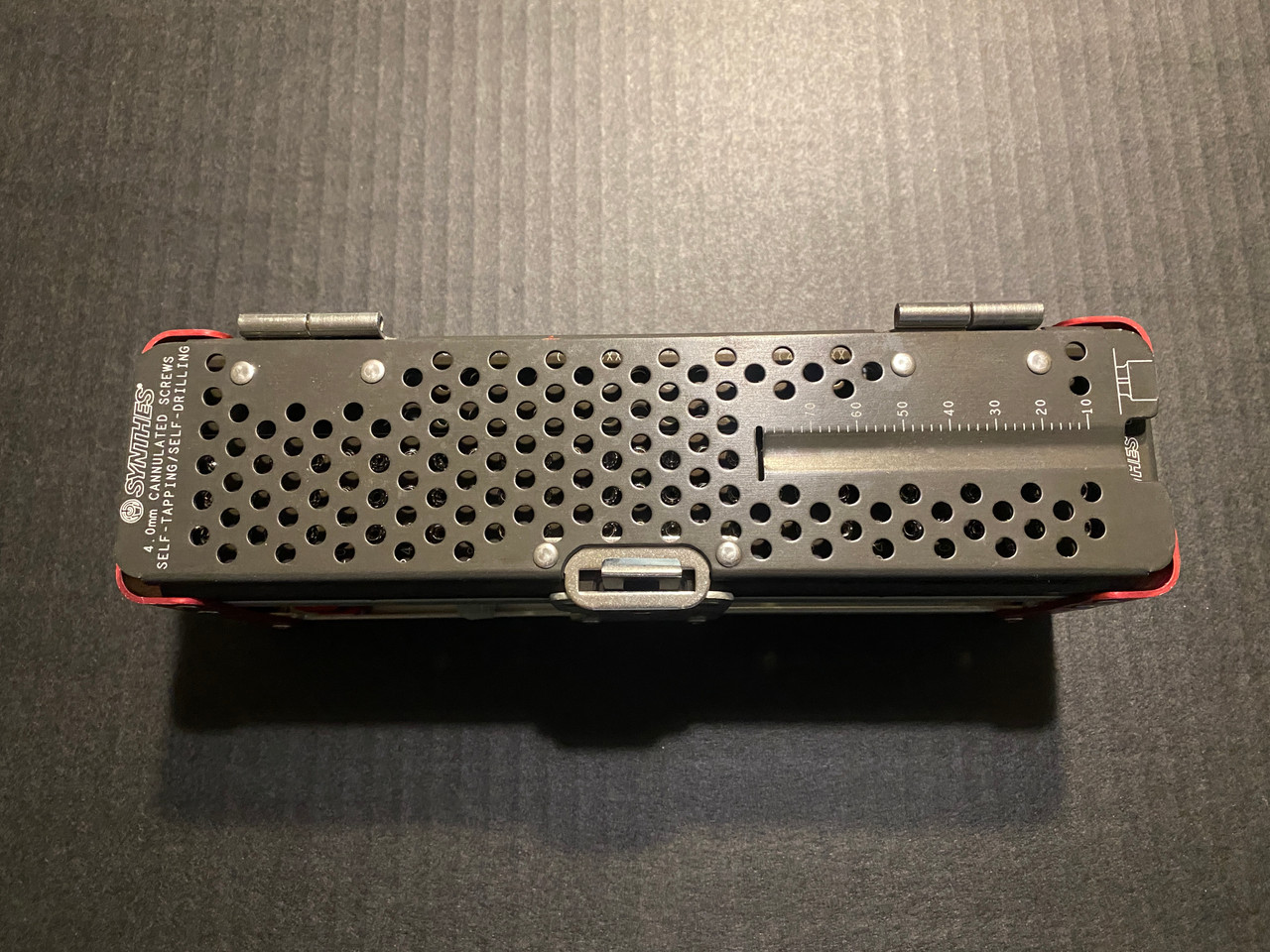 Photo of Synthes 690.383 4.0mm Self Tapping Cannulated Screw Module