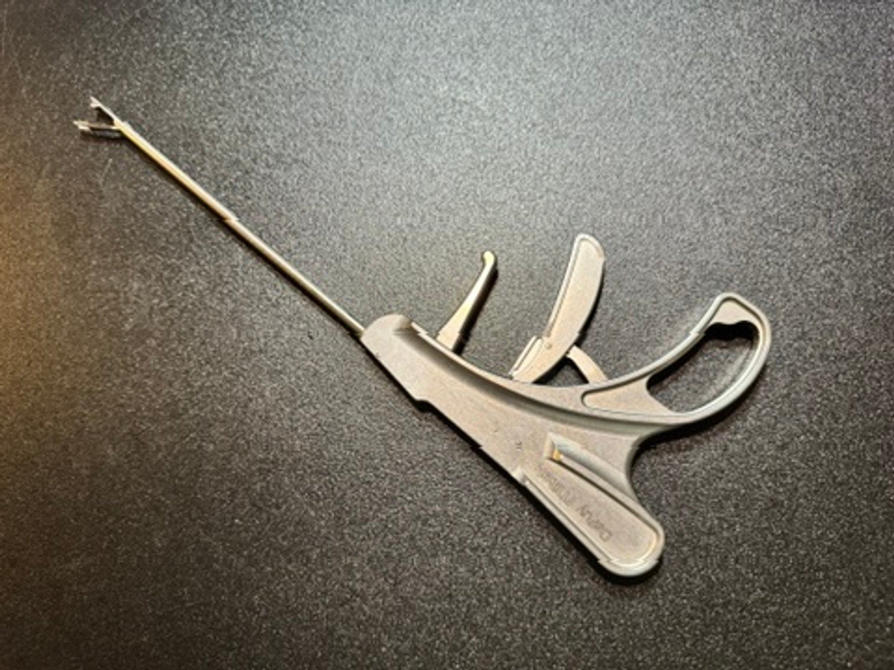 Handle photo of DePuy Mitek 214004 ExpresSew II Flexible Suture Passer