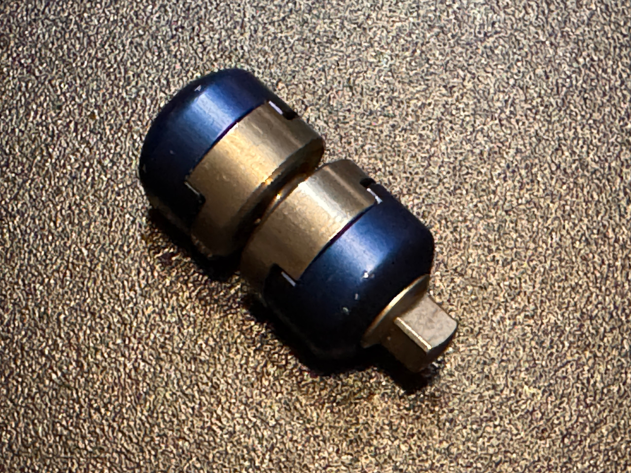 Side photo of Stryker 4920-1-010 Hoffmann II External Fixator Rod to Rod Clamp