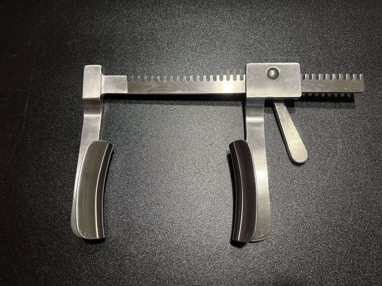 Photo of Pilling 341195 Cooley Sternum Retractor, Large