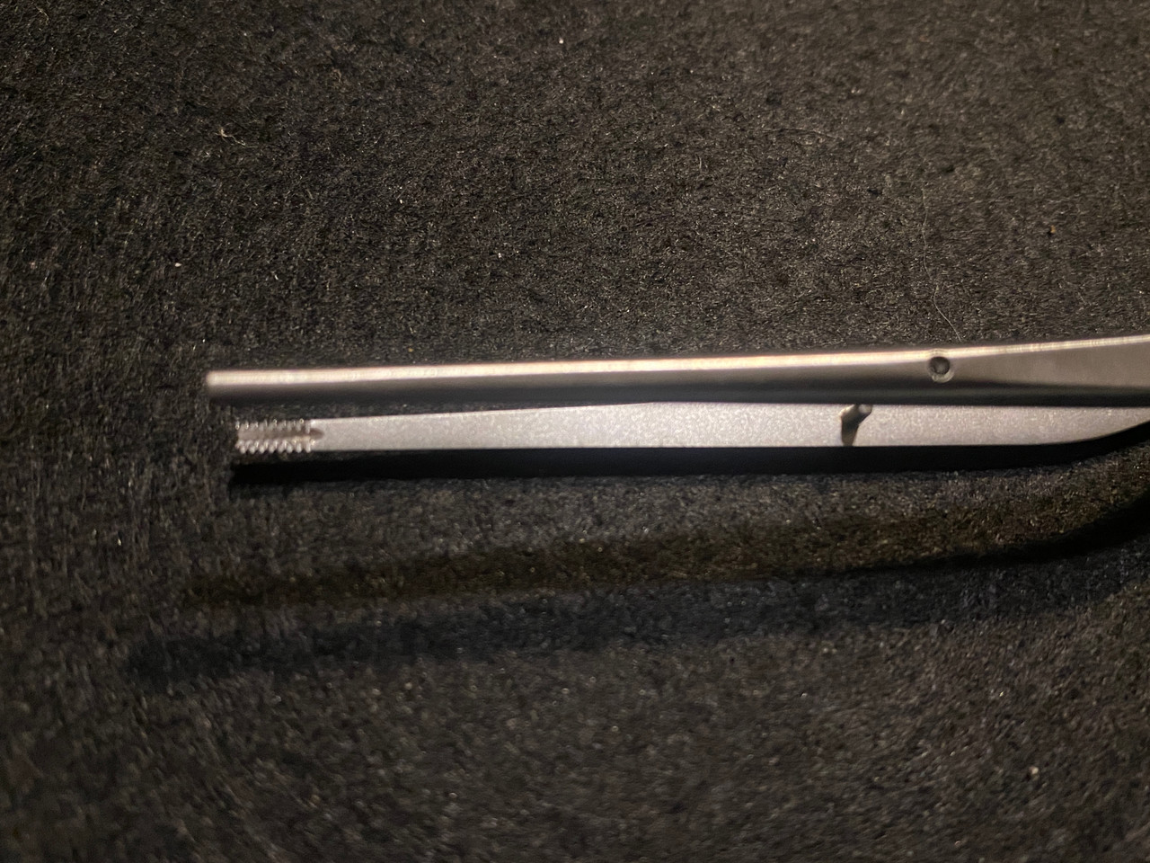 Jaw photo of Konig MDG3949276 Tebbetts Bayonet Forceps, Brown Teeth