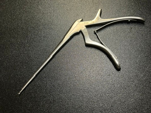 HEALING ヒーリング カーボン シャフト (ユニロック ) Aesculap FF661R Kerrison Bone Punch, 1mm, 40° Up, 7 7/8