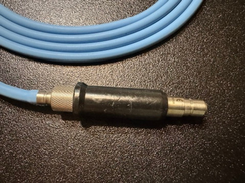 Light source connector photo of Smith & Nephew 3004 Fiber Optic Light Cable, 8'