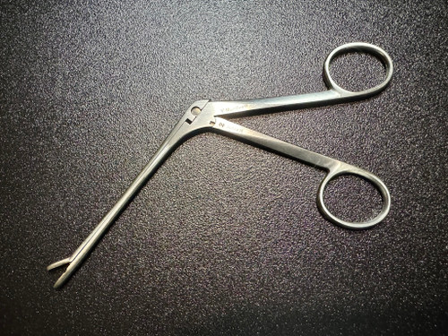 Photo of V. Mueller RH3915 Takahashi Nasal Forceps, 4 x 10mm, 7" Photo of V. Mueller RH3915 Takahashi Nasal Forceps, 4 x 10mm, 7"