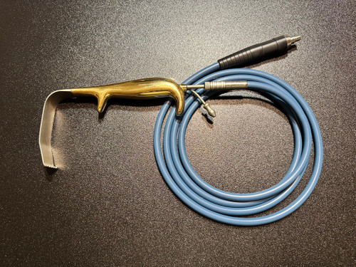 Connected photo of Snowden-Pencer 88-1087 Tebbetts Retractor, 9cm X 24mm w/ Light Cable Connected photo of Snowden-Pencer 88-1087 Tebbetts Retractor, 9cm X 24mm w/ Light Cable