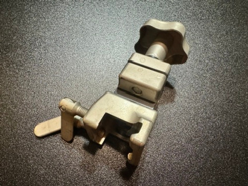 Side photo of Storz 8575LA  Accessory Rail Clamp & Block