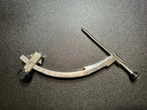 Bottom photo of Arthrex AR-1875 ACL Drill Guide & AR-1876 Guide Pin Sleeve