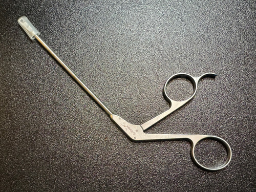 Bottom photo of Arthrex AR-13974NR Arthroscopic FiberTape Retriever
