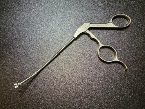 Photo of Stryker Conquest 300-034-102 Arthroscopic Big Bite Bunch, 30° Left, 3.4mm