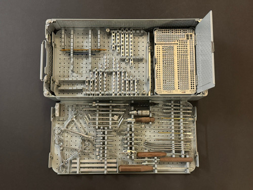 Open photo of Synthes 105.434 LCP Locking Small Fragment Instrument and Implant Set
