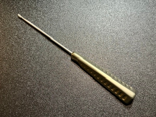 Handle photo of ConMed 25.1647 Arthroscopic Concave Rasp, 4mm