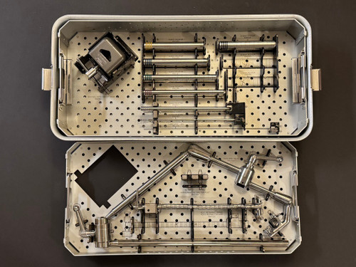 Photo of Metronic 9569530 METRx II Tubular Retractor Flexible Arm & Dilator Set