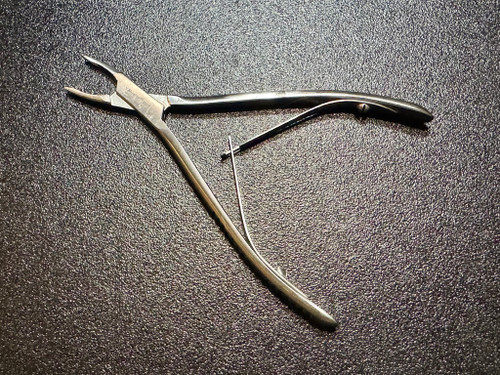 Handle photo of V. Mueller AU11355-01 Micro Friedman Rongeur, STR, 5.5"