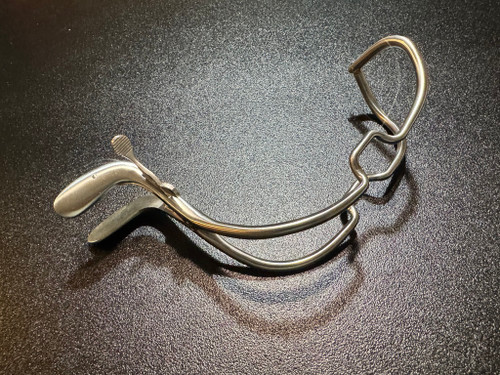 Side photo of Xomed 3734149 Jennings Mouth Gag, Medium