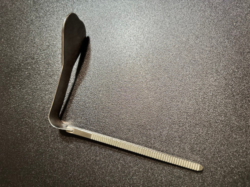Side photo of Codman 50-4566 Bookwalter Harrington Retractor Blad