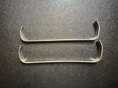 Side photo of Jarit 200-110 Farabeuf Retractors, 4.75"