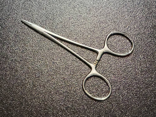 Handle photo of Snowden-Pencer 32-0404 Diamond-Jaw PAR Needle Holder, 4.5"