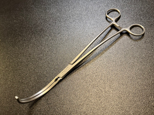 Photo of V. Mueller CH7240 DeBakey Acute Curved Clamp, 10.5"