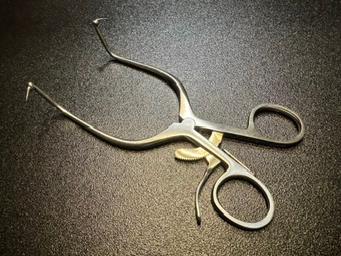 Handle photo of Miltex 11-368 Gelpi Retractor, Ball Stops, ANG, 6.75"