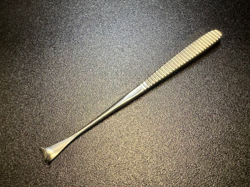 Photo of Codman 50-1022 Codman-Cushing Vein Retractor, 9.5mm, 7.75"