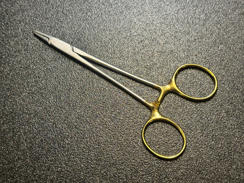 Handle photo of Aesculap BM014R Durogrip Webster Needle Holder, 5 1/8"