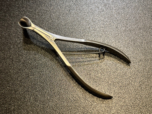 Handle photo of Jarit 400-121 Modified Vienna Nasal Speculum, Medium, 32.5mm