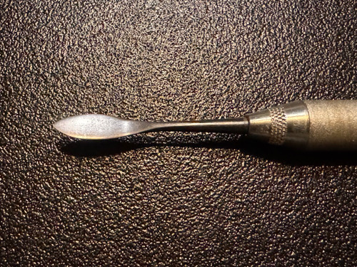 Straight blade photo of Hu-Friedy TNCCIB 2 Goldfogel Composite Contouring Instrument