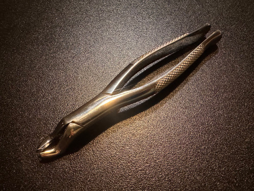 Photo of Karl Schumacher 53R Upper Molar Forceps
