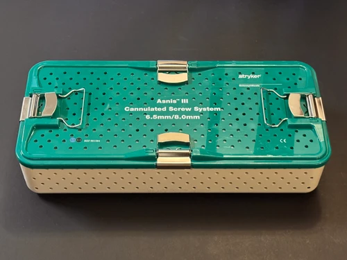 Case photo of Stryker ASNIS III 6.5mm/8.0mm Cannulated Screw System, Stainless