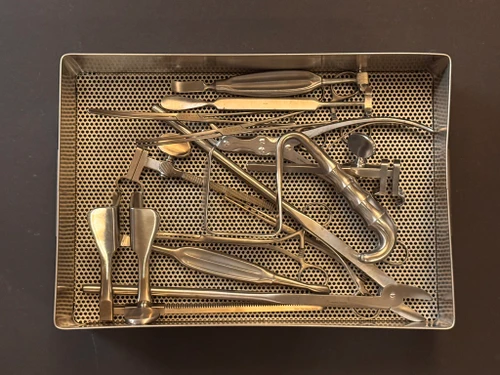 Photo of V. Mueller Rib Instrument Set
