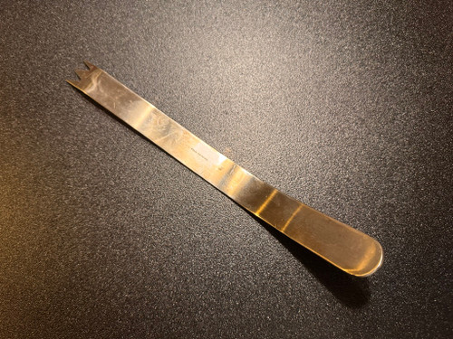 End photo of KMedic KM46908 Capsule Retractor