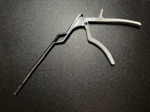 Photo of Medtronic 9569609 METRx Bayonet Kerrison Rongeur, 90°, 5mm