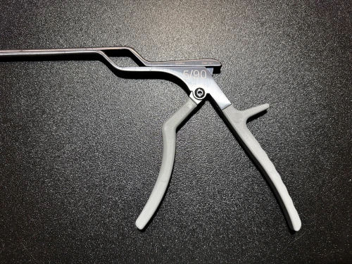 Handle photo of Medtronic 9569609 METRx Bayonet Kerrison Rongeur, 90°, 5mm