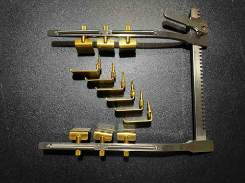 Side photo of Symmetry 50-8069 Adult Ankeney Sternal Retractor Set
