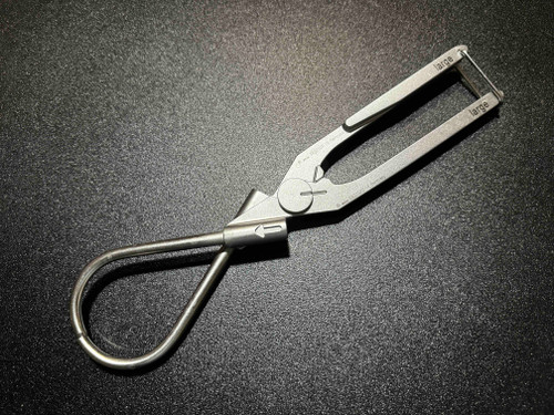Photo of Synthes 03.221.011 Cerclage Passer, 30mm