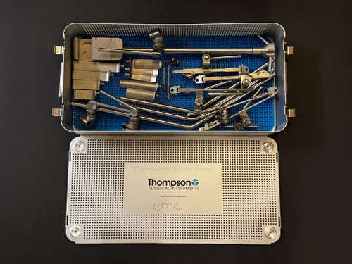 Photo of Thompson Surgical 82000 Lumbar Retractor System