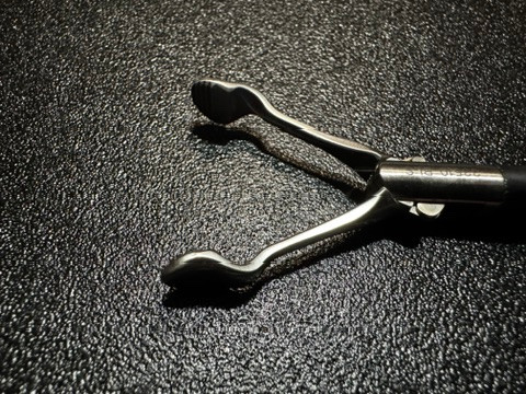 Jaw photo of Storz 33525BLS Clickline Laparoscopic Babcock Clamp, 10mm X 36cm