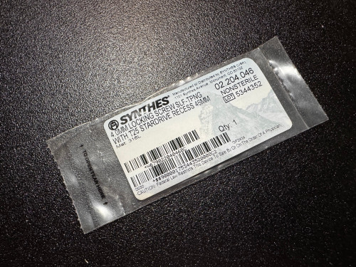 Photo of Synthes 02.204.046 4mm Locking, Self Tapping Screw, 46mm