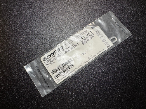Photo of Synthes 241.981 3.5mm LCP T-Plate 3H Head, 8H Shaft, Oblique Left, 107mm